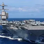 So se Američani pred napadom na Iran »us*ali«? Morda res: Na največji letalonosilki potekajo »straniščne vojne«!