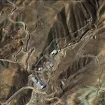 Američani so začeli ciljati na podzemne iranske baze: Ali je uspela operacija »zazidavanja«