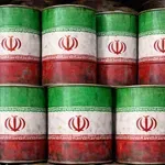 Paradoks: Iran izvaža več nafte kot pred vojno