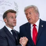 Vrh G7 v senci Trumpa: Macron v krču, da ne razjezi ameriškega predsednika