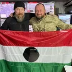 Ukrajinski veleposlanik s spornim sporočilom: Preluknjana madžarska zastava sredi Budimpešte