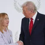 Melonijeva pod pritiskom, da se Italija distancira od ZDA: Kaj pričakujete, da napademo McDonald's?