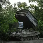 Rusko superorožje: »Rostec« se bliža koncu testiranja novega težkega metalca ognja T-80