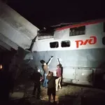 NATO in Ukrajina se zatekata k terorizmu: razstrelili most, napadli dve vlakovni kompoziciji, ubili civiliste!