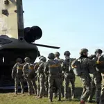 Tusk: NATO razpada