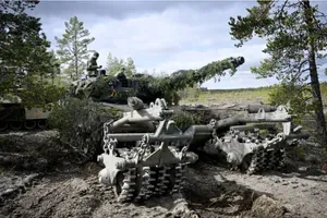Tank Leopard nemške izdelave se je pridružil razstavi Natovih trofej v Moskvi, prihaja tudi Abrams!
