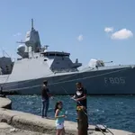 Po morju pluje majhen čoln: Sledilnik za pet evrov osramotil nizozemsko mornarico