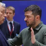 Aretiran nekdanji ukrajinski general in 6 drugih oseb: Milijoni dolarjev, evrov in zlatih palic