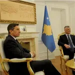 Pristranski in iz »regije«: Zakaj Pahor ne bi smel biti posrednik med Beogradom in Prištino