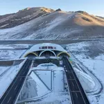 Najdaljši avtocestni predor na svetu je odprt za promet!