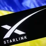 Satelitska past: Zelenski odlikoval Muska, je na pomolu nova zaostritev uporabe Starlinka proti Rusiji?