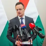 Madžarska bo zaradi ukrajinske blokade naftovoda blokirala 90 milijard evrov vojaškega posojila EU za Ukrajino