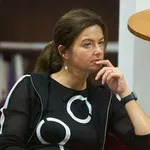 (Ne)načelno: Bo Fajonova zaradi civilistov, ubitih v ukrajinskih napadih poklicala na zagovor veleposlanika Ukrajine?