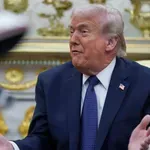 Trumpu zmanjkuje časa: Kako naj upraviči svojo vojno z Iranom - »Epski bes« ali epska napaka?