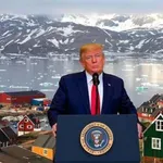 Kot kava in pena v kapučinu: Ameriški veleposlanik pri EU o Trumpovih skominah po Grenlandiji