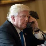 »Ti si pa res nor! Rešujem ti rit!« Trump kričal na Netanjahuja, ker mu je ta prekinil pogajanja z Iranom