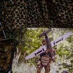 Šef britanske vojske na fronti v Ukrajini in srhljiva zamisel: Za vsak zadetek - točka