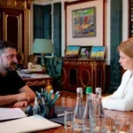 Nove obtožnice zaradi korupcije: Nekdanji ukrajinski veleposlanici v ZDA grozi zapor