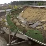 V Kragujevcu sta se ob »Centru odličnosti« - zrušila podporni zid in še neodprta cesta