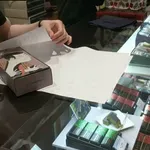 Ko je zavijanje darila prava umetnost