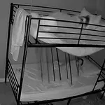 Pograd se zruši na otroka