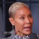 Norčuje se iz mene!