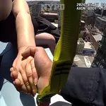 Ženska hoče skočiti s stolpnice