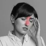 Alergijski rinitis i glavobolja: Skrivena veza koja vam uništava san i energiju