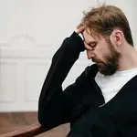 INVESTIČNÉ PODVODY ZELENÁ, ORANŽOVÁ ALEBO ČERVENÁ? 8 SIGNÁLOV, ŽE NA INVESTÍCII NIEČO NESEDÍ