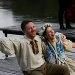 Miro Jaroš a Sima Magušinová spájajú rodiny Svetluškou. Ich duet má strážiť detské sny. - Len Pre Chlapov.sk