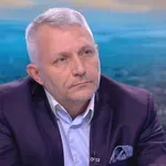 Хаджигенов за Иванчева: Грам не се радвам. Бесен съм!