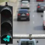 Мигащата зелена светлина на светофарите се завръща