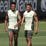 Тотално разрушение между Чаби Алонсо и съблекалнята