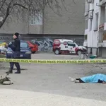 Ужас: Млада жена скочи от 8-ия етаж на блок във Враца