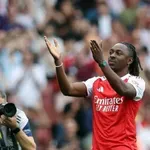 Троен залп на ЕБЕречи Езе торпилира Тотнъм