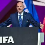 Саудитска Арабия дарява $1 млрд. на ФИФА, тя ги дава на развиващите се страни