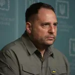 След корупционния скандал: началникът на кабинета на Зеленски подаде оставка