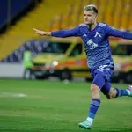 Национал със странно име се завръща в Левски