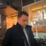 Народна любов: Яйца летяха по колата на Балабанов след участието му в "Панорама" (ВИДЕО)