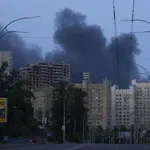 Украйна: Въздушна атака по Киев, хората се призовават да се укрият в бомбоубежища