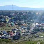 Почистиха тонове боклуци от квартал "Свобода" в Мъглиж