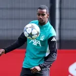 Исак е номер 1 в Швеция