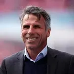 Дзола: Интер е най-силен, но аз залагам за Наполи, романтик съм