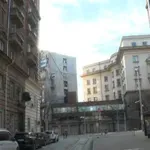 Разврат на пъпа на София: Публичен дом изникна срещу „партийния дом“