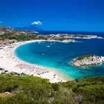 Кошмар с българи на Халкидики: Преобърна се лодка с двама рибари, единият загина