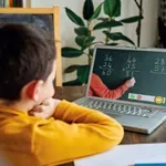 Вълчев допусна онлайн обучение заради грипа