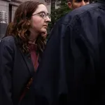 Пускат от затвора гаджето на развратния крипто милиардер Сам Банкман-Фрийд