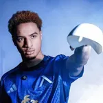 БФС отсече: Око-Флекс е футболист на Левски!