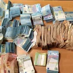 Хванаха трима с фалшива валута на стойност 40 000 лева в Русе