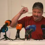 Обрат: Връщат Любо Пенев у нас, за да продължи лечението?